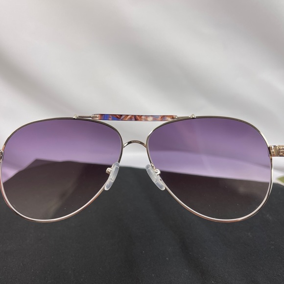 Longchamp LO109S C61 502 VIOLET TORTOISE. - Picture 6 of 10